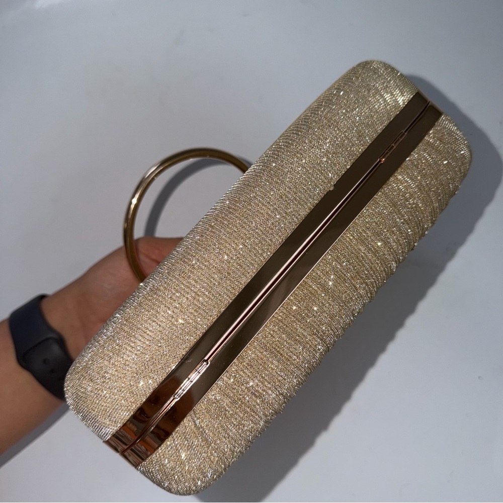 TJ Maxx | Elegant Gold Evening Clutch - Picture 5 of 12